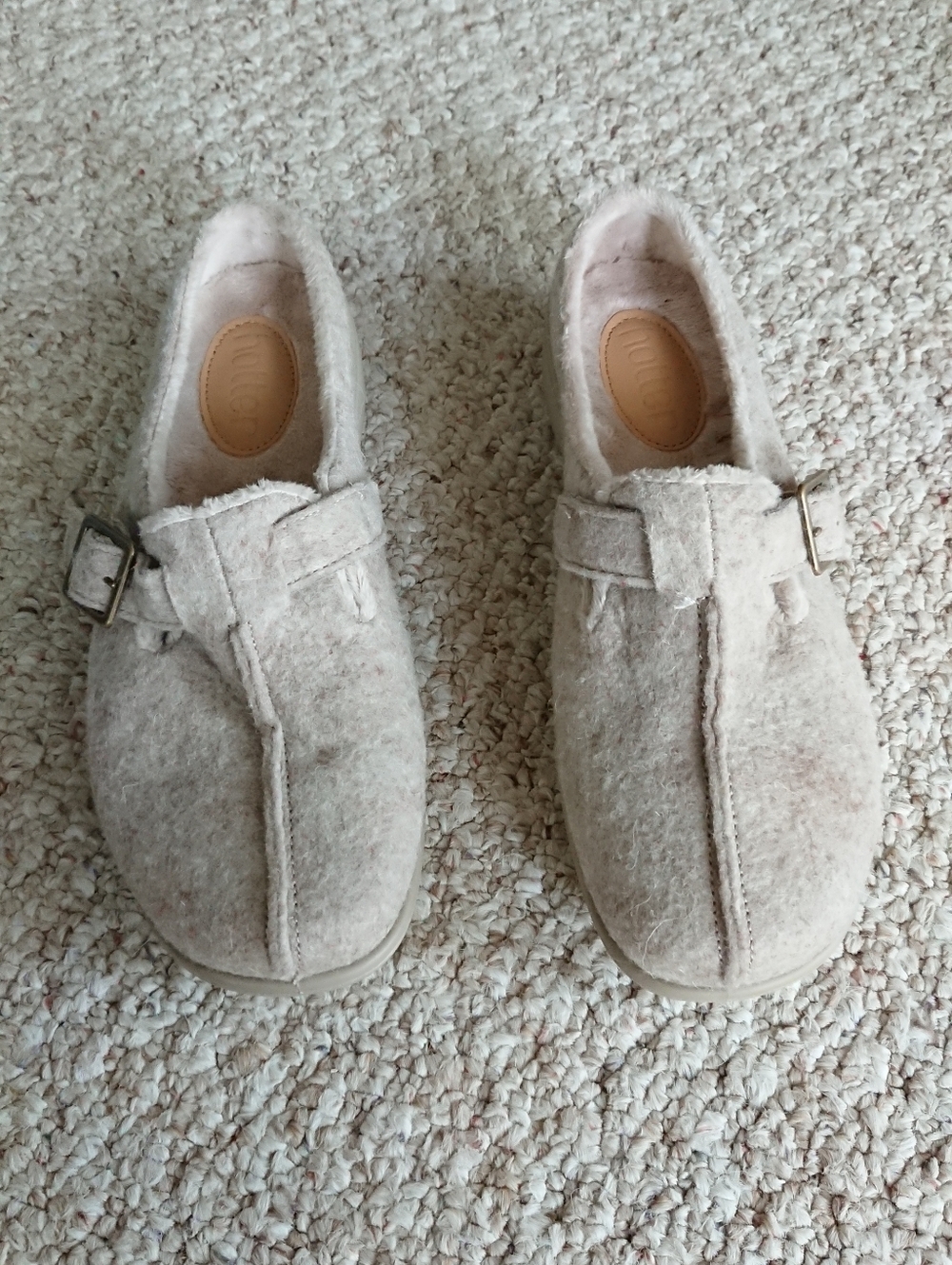 Hotter affection Cozy felt Slip-On Shoes in Oatmeal color size 8